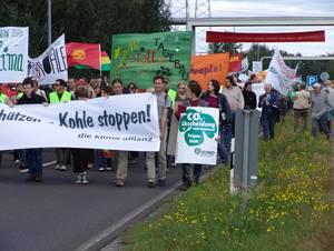 Demo gegen das Kraftwerk Jänschwalde; Foto: BUND