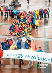 Titelbild der Annual Review 2013 von FoEE